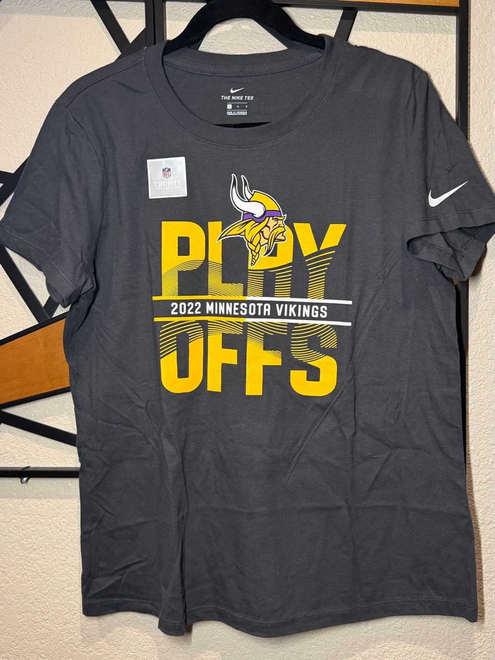 Women’s Nike Black & Gold Minnesota Vikings Playoffs Tee